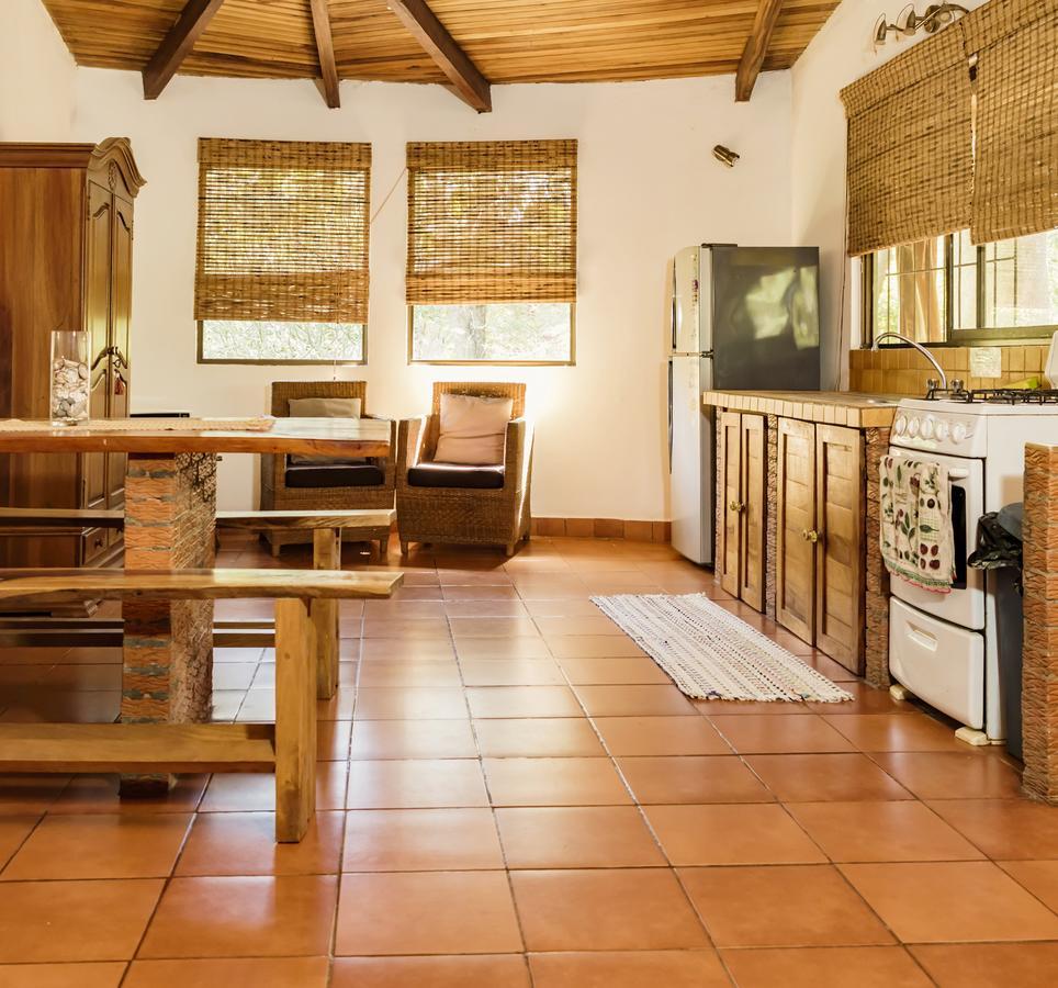 Hotel Mauna Loa Pinilla Екстер'єр фото